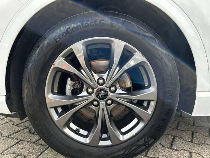 Ford Kuga Hybrid ST-Line X