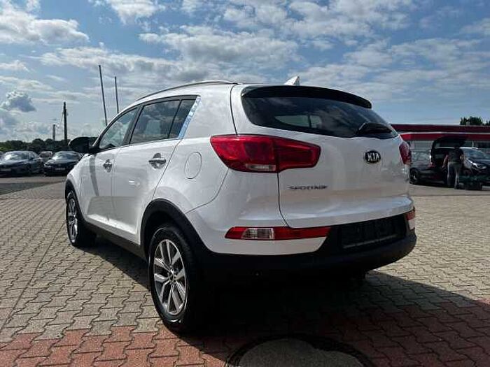 Kia Sportage Dream Team 2WD