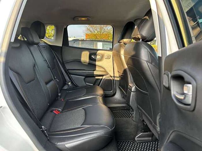 Jeep Compass Limited FWD