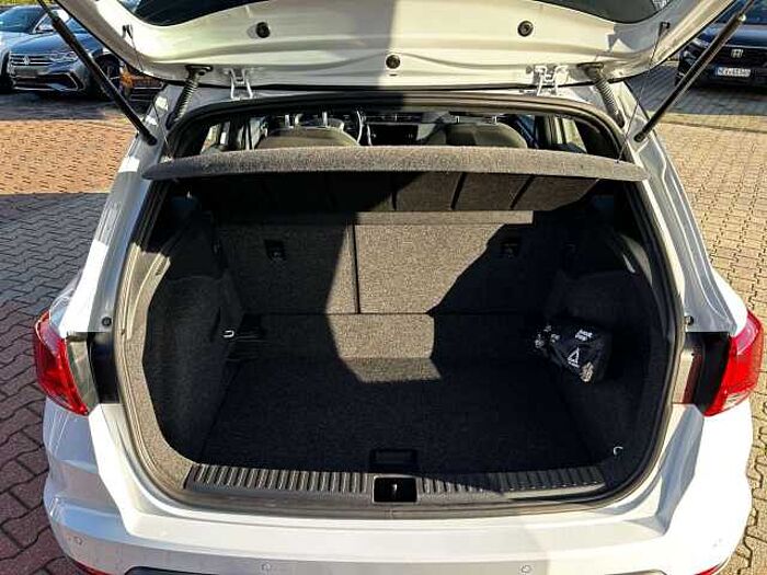 SEAT Arona FR DSG