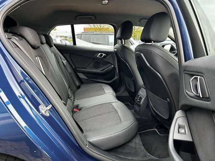 BMW 118 i Sport Line