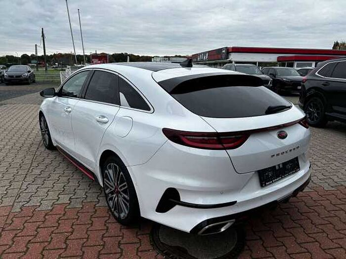 Kia ProCeed / pro_cee'd ProCeed GT