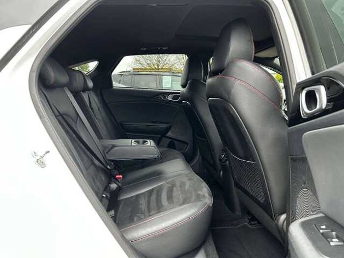 Kia ProCeed / pro_cee'd ProCeed GT