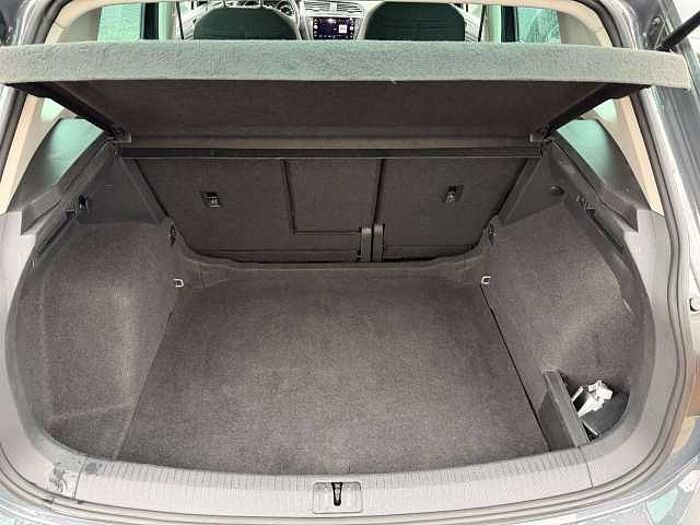 Volkswagen Tiguan Life 1.5T DSG *RFK*ACC*LED*CARPLAY*
