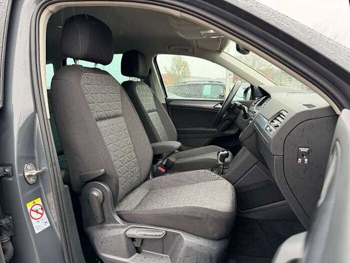 Volkswagen Tiguan Life 1.5T DSG *RFK*ACC*LED*CARPLAY*
