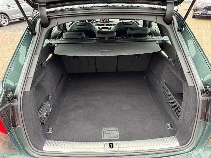 Audi A4 Avant S-Line