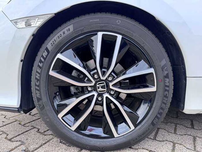 Honda Civic Executive PANO ACC LED RFK